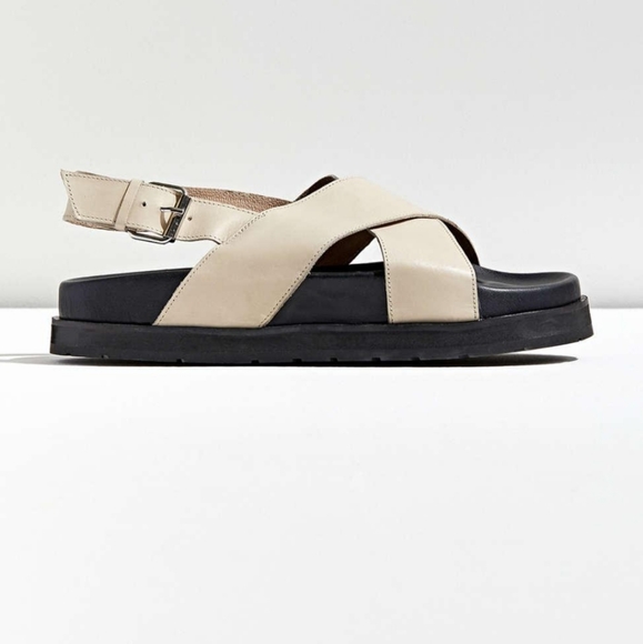 Urban Outfitters Criss Cross Sandal - Picture 2 of 4